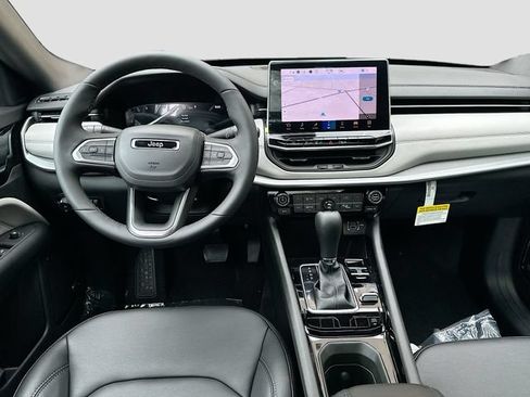 New 2026 Jeep Compass Limited w/ Sun, Sound & Navigation Group AWD/4WD image 25