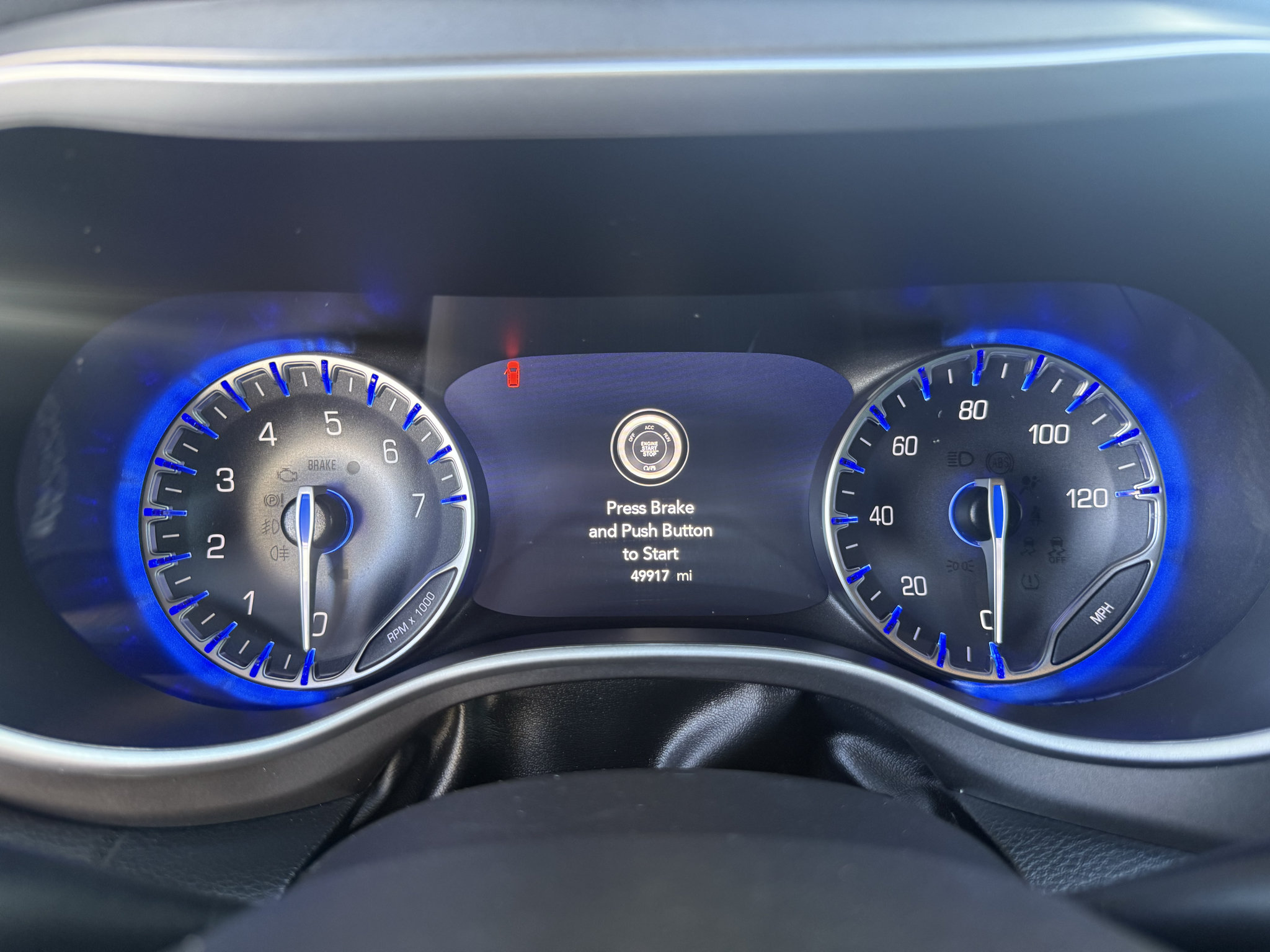 Used 2025 Chrysler Pacifica Select FWD image 18