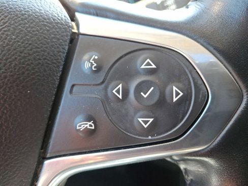 Used 2021 Chevrolet Traverse Premier w/ Redline Edition image 25