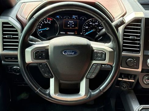 Used 2020 Ford F250 Platinum AWD/4WD image 12