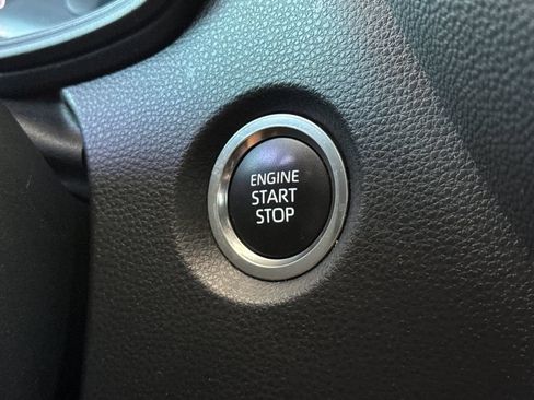 Used 2024 Toyota Corolla SE FWD image 24