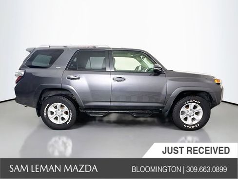 Used 2015 Toyota 4Runner SR5 Premium image 8