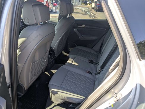 Used 2018 Audi SQ5 Prestige AWD/4WD image 15