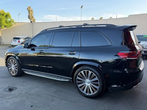 Used 2021 Mercedes-Benz GLS 580 4MATIC image 9
