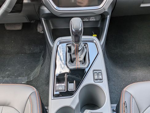 New 2026 Subaru Crosstrek 2.5i Limited w/ Crosstrek Mirror Package AWD/4WD image 19