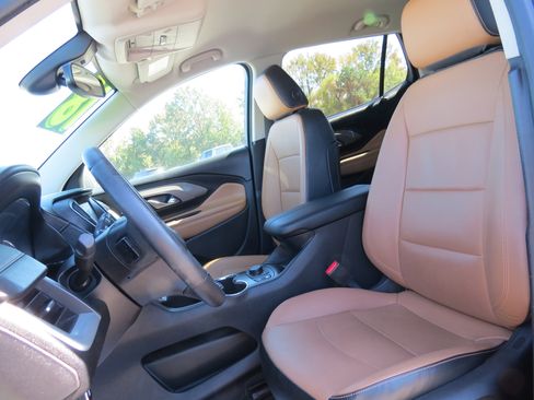 Used 2018 GMC Terrain SLT w/ Preferred Package image 19