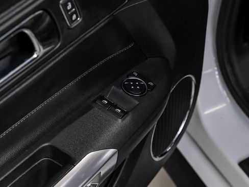 Used 2017 Ford Mustang Premium image 48