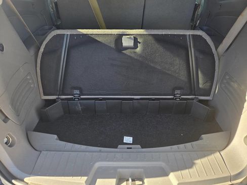 Used 2015 Chevrolet Traverse LS image 24