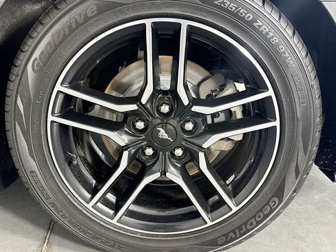 Used 2020 Ford Mustang Coupe w/ Equipment Group 101A RWD image 32