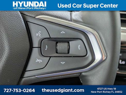Used 2025 Chevrolet Trax LT w/ Driver Confidence Package FWD image 31