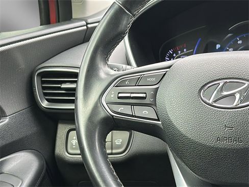 Used 2019 Hyundai Santa Fe SEL image 26