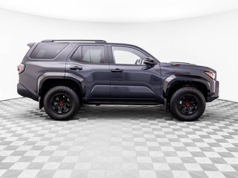 Used 2025 Toyota 4Runner TRD Off-Road AWD/4WD image 6