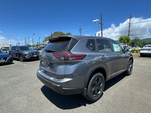 New 2026 Nissan Rogue SV FWD image 3