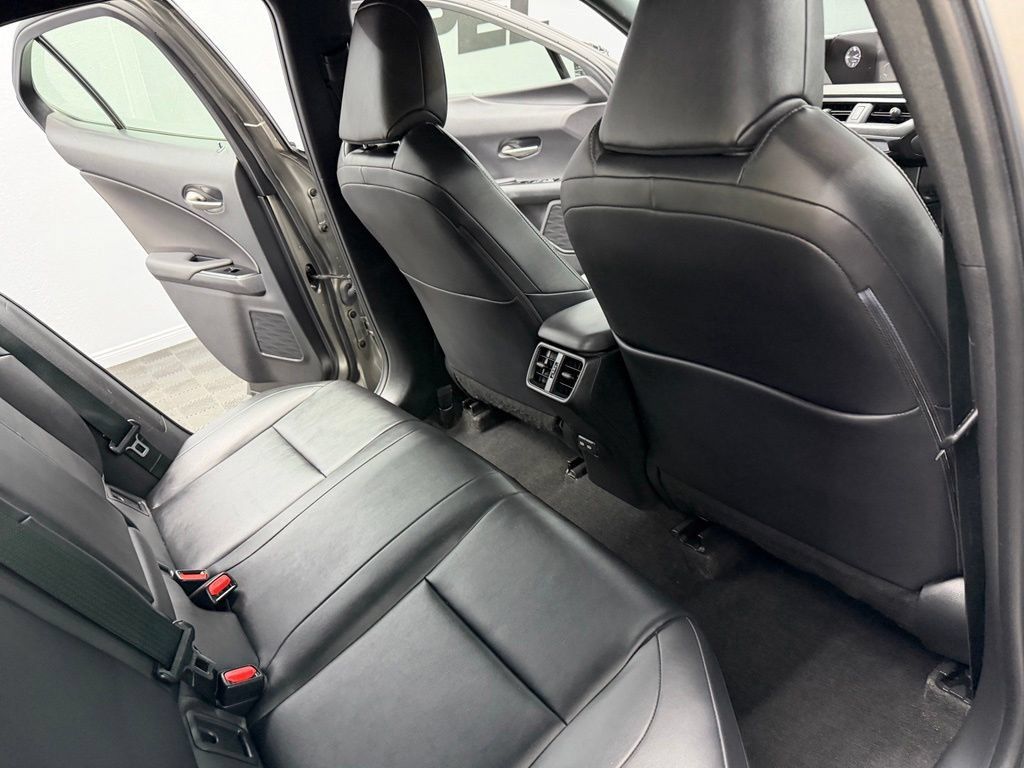 Used 2021 Lexus UX 200 w/ Accessory Package (Z1) FWD image 45
