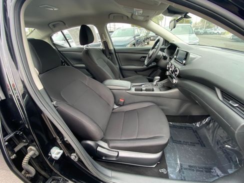 Used 2025 Nissan Sentra S image 27