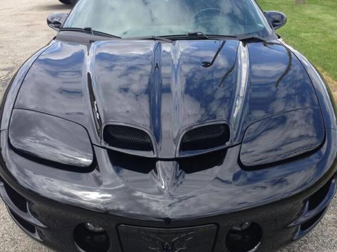 Used 1998 Pontiac Firebird Formula image 12