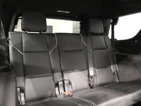 Used 2023 Cadillac Escalade Premium Luxury AWD/4WD image 20