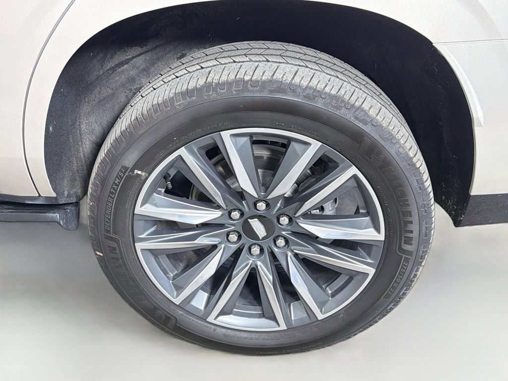 Used 2023 Cadillac Escalade Sport Platinum AWD/4WD image 31