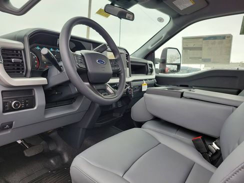 New 2026 Ford F250 XL w/ XL Off-Road Package image 19