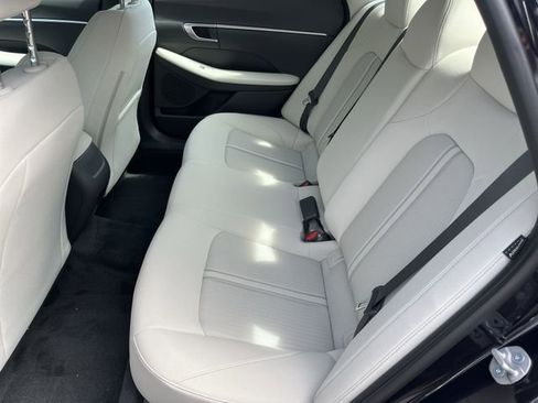 New 2026 Hyundai Sonata SE FWD image 17