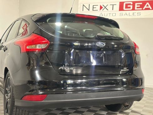 Used 2016 Ford Focus SE w/ Equipment Group 201A image 8