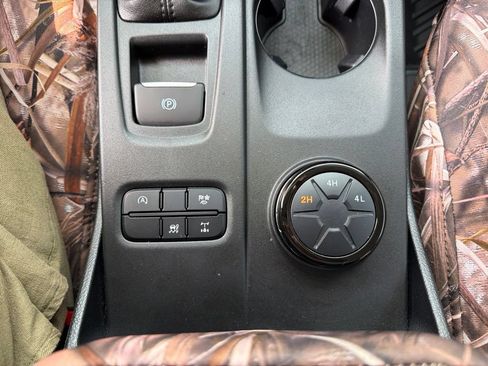 Used 2024 Ford Ranger XLT w/ Equipment Group 301A High AWD/4WD image 28