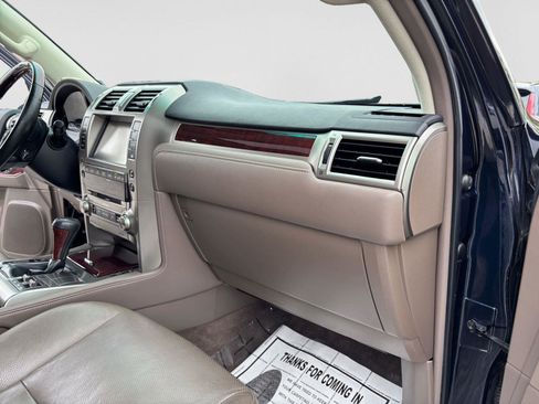 Used 2017 Lexus GX 460 Premium AWD/4WD image 47