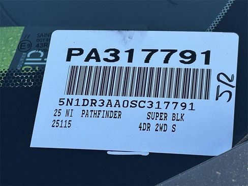 New 2025 Nissan Pathfinder S image 22