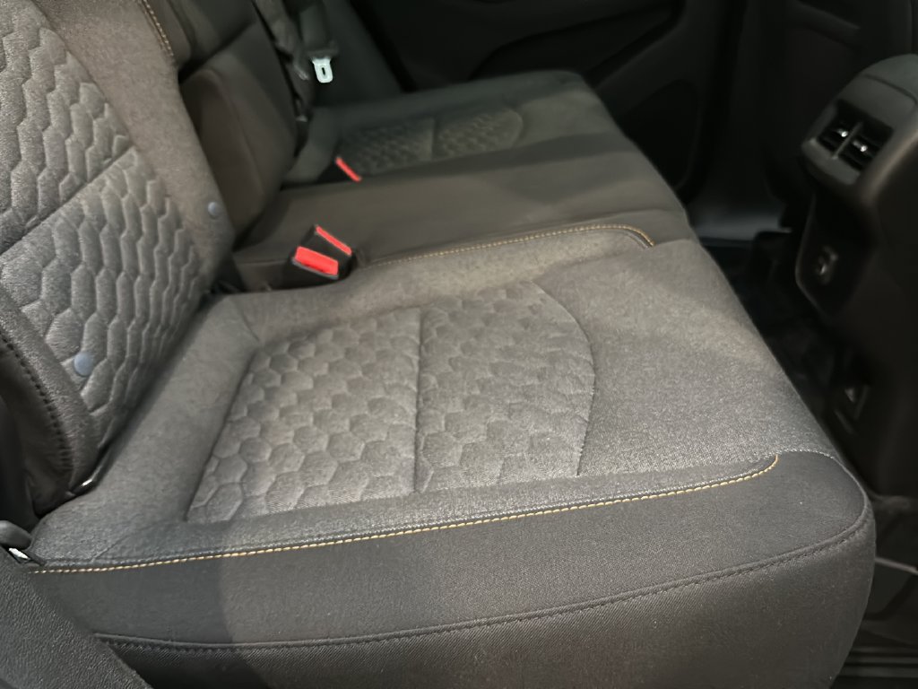 Used 2020 Chevrolet Equinox LT AWD/4WD image 17
