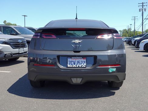 Used 2014 Chevrolet Volt Premium w/ Premium Trim Package FWD image 6
