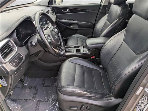 Used 2017 Kia Sorento EX AWD/4WD image 15