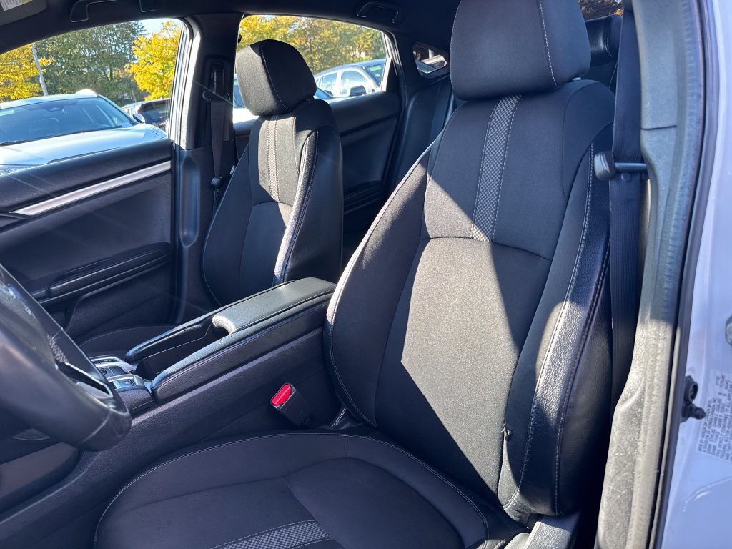 Used 2020 Honda Civic Sport image 15