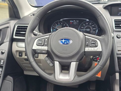 Used 2018 Subaru Forester 2.5i Premium AWD/4WD image 19
