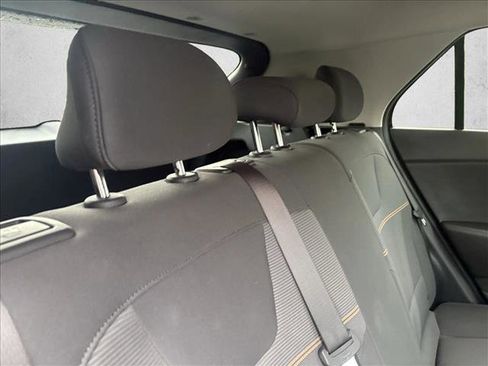 Used 2024 Kia Niro LX image 21