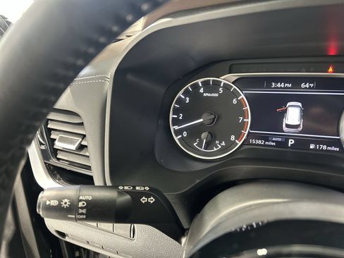 Certified 2023 Nissan Rogue SL AWD/4WD image 20