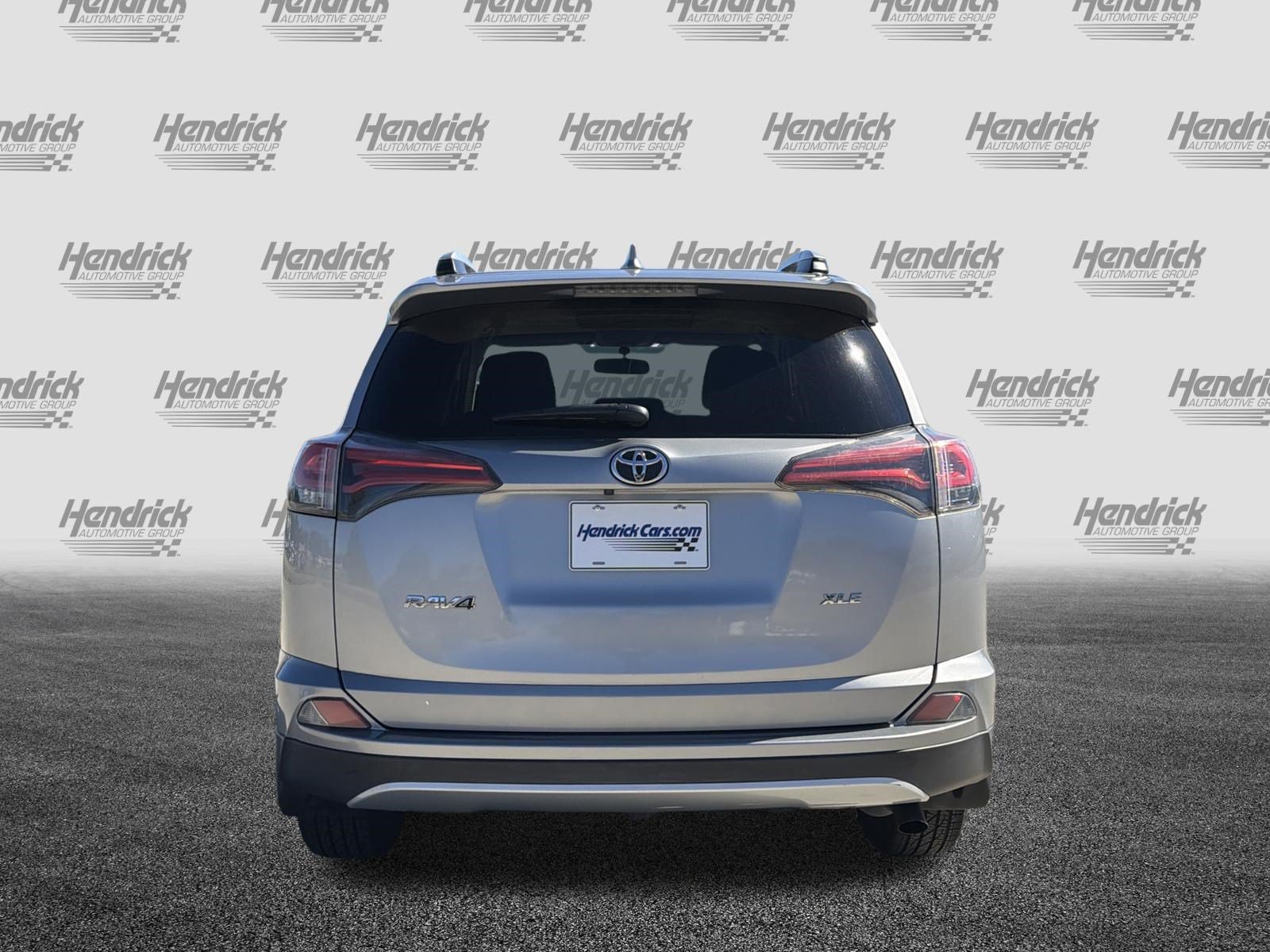 Used 2016 Toyota RAV4 XLE FWD image 9
