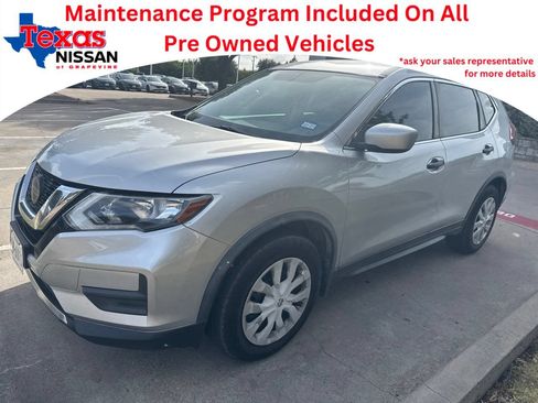 Used 2018 Nissan Rogue S FWD image 1