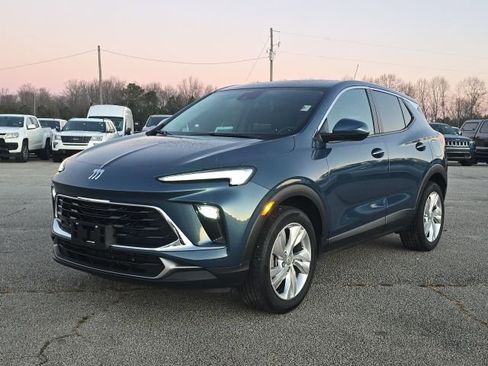 Used 2024 Buick Encore GX Preferred image 1