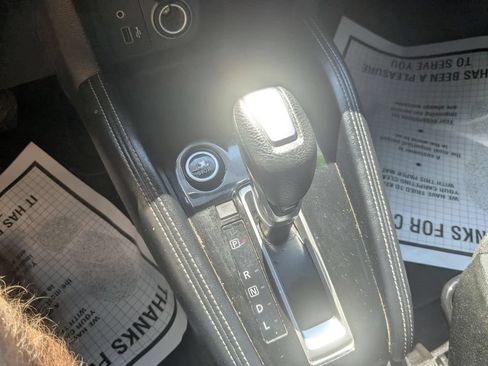 Used 2019 Nissan Kicks SV FWD image 21