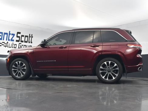 Used 2024 Jeep Grand Cherokee Overland AWD/4WD image 19