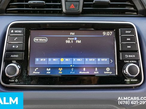 Used 2024 Nissan Versa SV FWD image 36