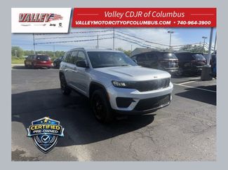 Certified 2024 Jeep Grand Cherokee Altitude AWD/4WD video 1
