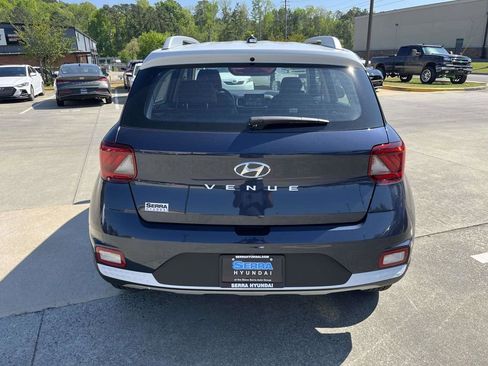 New 2026 Hyundai Venue SEL image 5