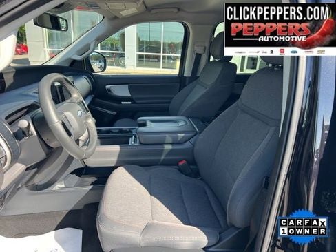 Used 2025 Ford Expedition Active AWD/4WD image 12