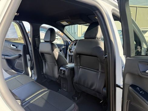 New 2026 Ford Escape ST-Line w/ Tech Pack #1 image 19