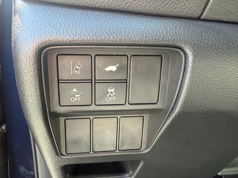 Used 2018 Honda CR-V Touring image 31