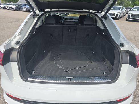 Used 2020 Audi e-tron Premium Plus AWD/4WD image 12