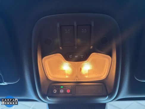 Used 2023 GMC Canyon AT4X image 17