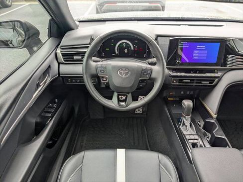Certified 2025 Toyota Camry SE FWD image 16