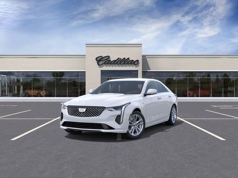 Used 2026 Cadillac CT4 Luxury RWD image 8